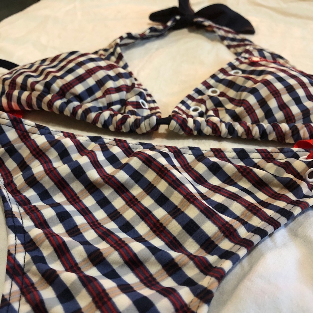 Ripcurl Bikini Top And Bottom - image 6